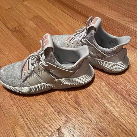 Women’s adidas prophere shoes - Picture 3 of 8